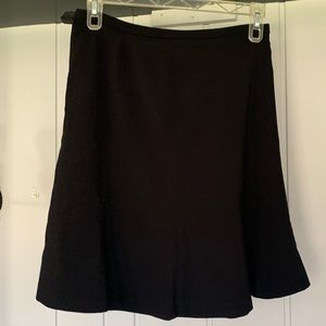 Black lined A-line skirt
